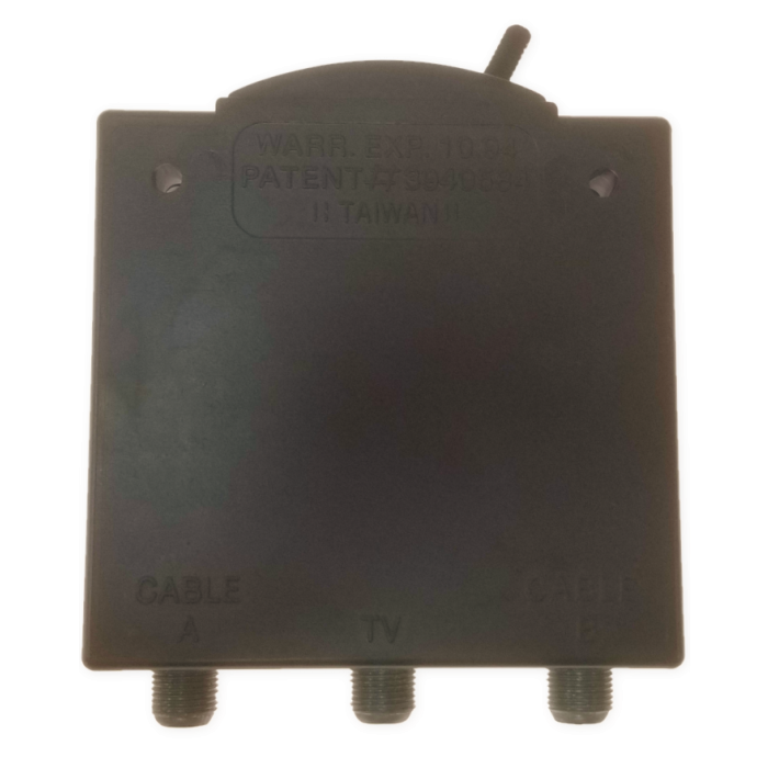 Mobile Phone Case/ Shockproof Cover for iPhone 15 Pro Slim Case TPU Phone Shell with Long Strap - Black